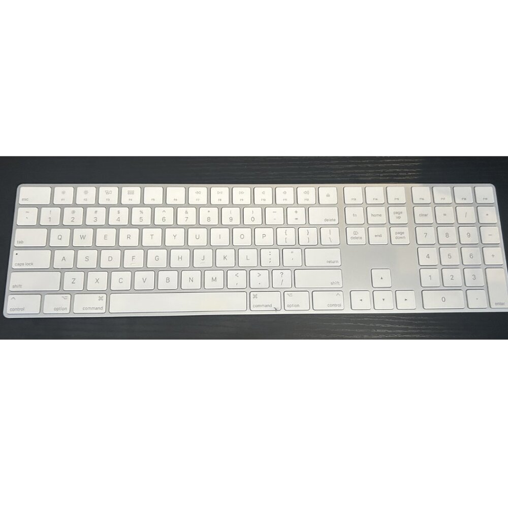 Apple Wireless Magic Keyboard with Numeric Keypad